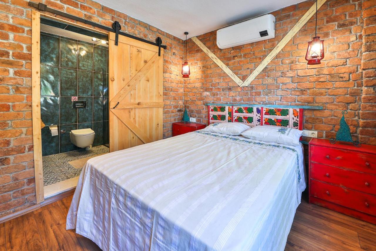 Kalkan - 2+1 - Full Sea View - Shavilla